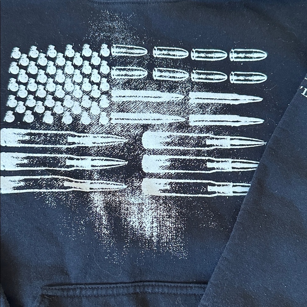 Grunt Style Men Hoodie Black USA Flag Patriotic This We’ll Defend Pullover Sz S - Picture 2 of 3